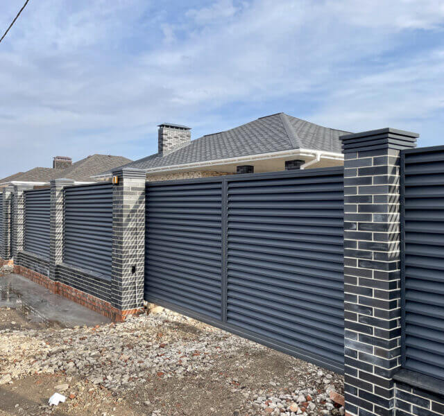 Колпак Zking Бона ХайТек Серый на столб 1.5х1.5 кирпича (385х385мм) в Добрянке фото